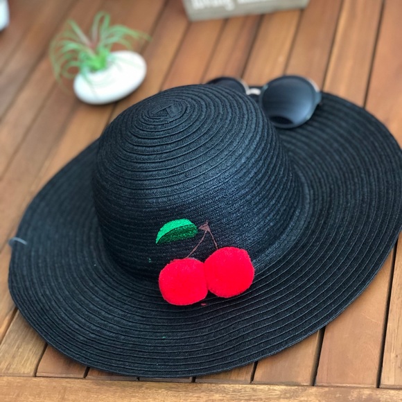 Pom-Pom Floppy Hat - Picture 1 of 3